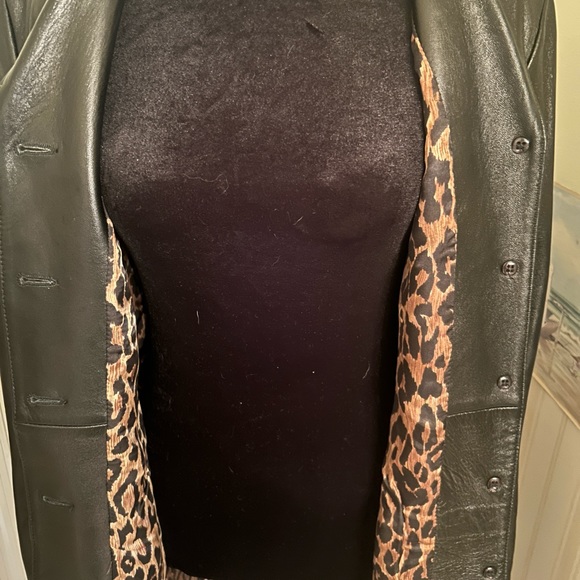 DOLCE & GABBANA VINTAGE Black Leather Coat 44 AUTHENTIC EXCELLENT CONDITION - Picture 2 of 8